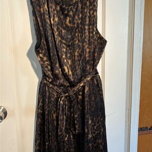 Carmen Marc Valvo Black and Brown Midi Dress
